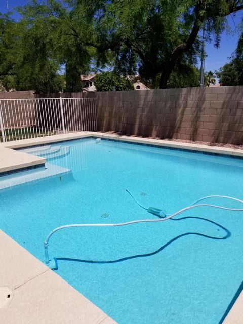 pool 4