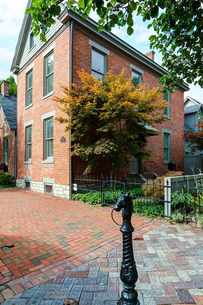 753 S 5th St, Columbus, OH 43206 - photo 3