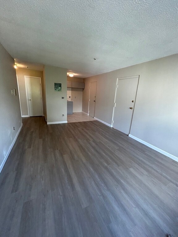 81 Pond St unit 33B, Quincy, MA 02169 - photo 2