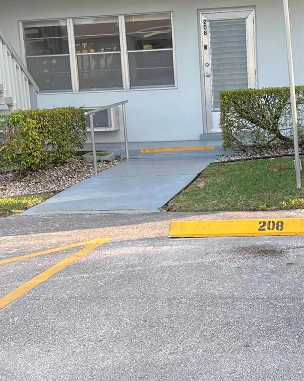 208 Windsor J unit J, West Palm Beach, FL 33417 - photo 2