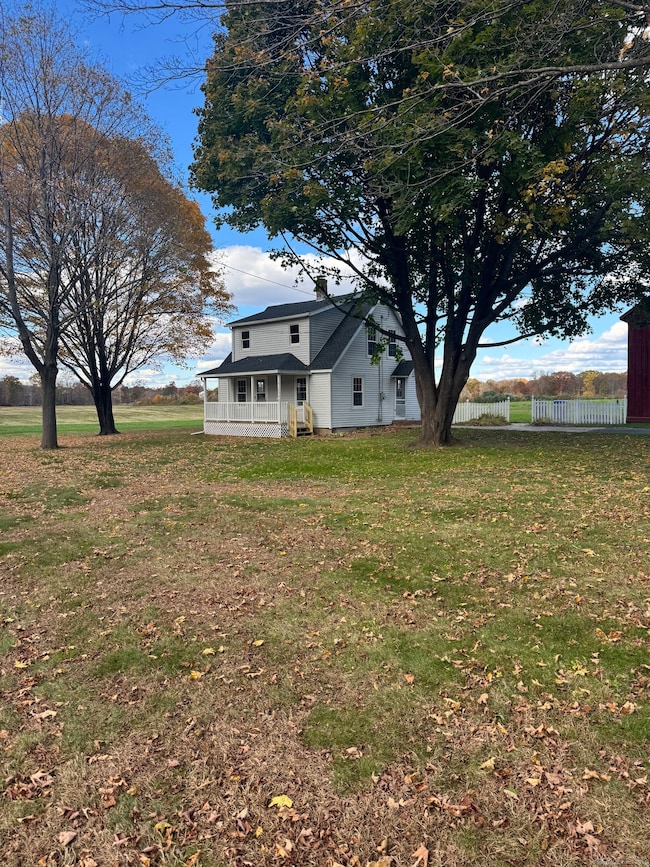 1896 Spruce St, Suffield, CT 06093 - photo 3