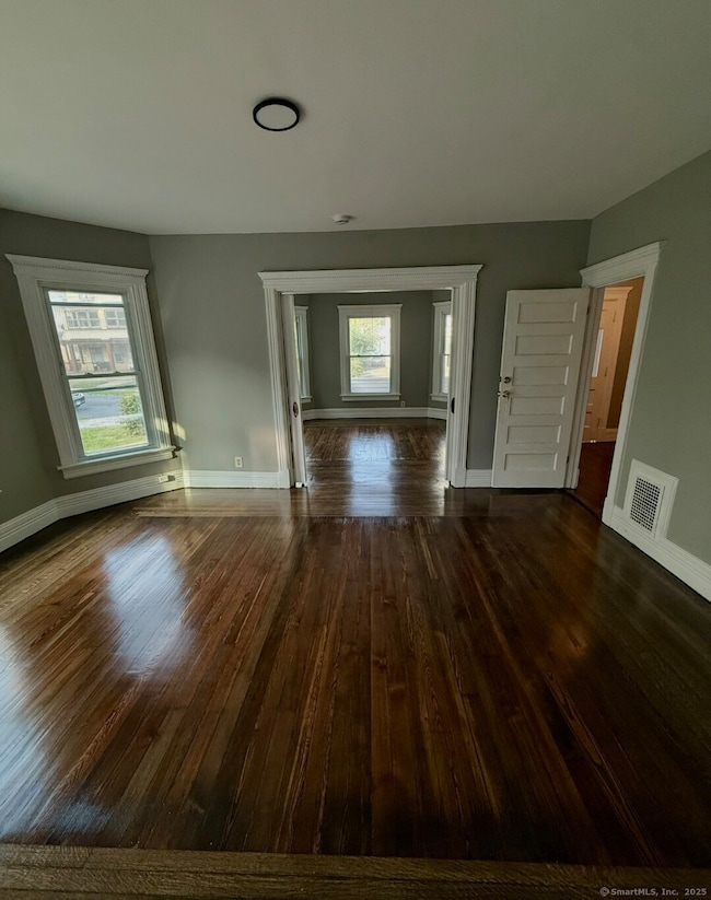 151 Fairview St, New Britain, CT 06051 - photo 3