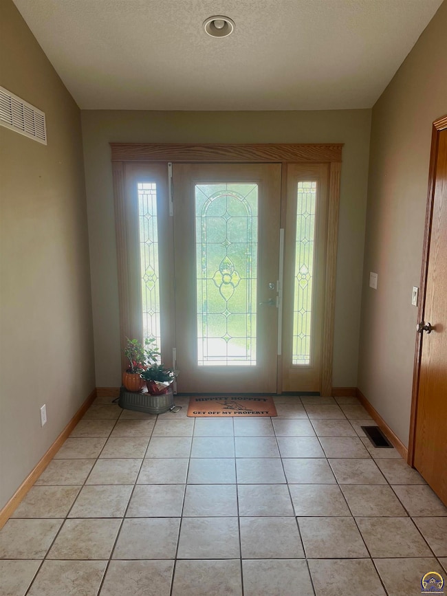 113 Osage St, Reading, KS 66868 - photo 4