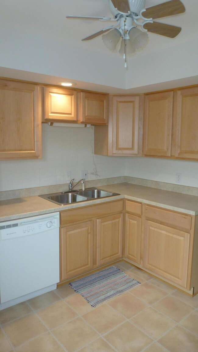Fully applianced kitchen