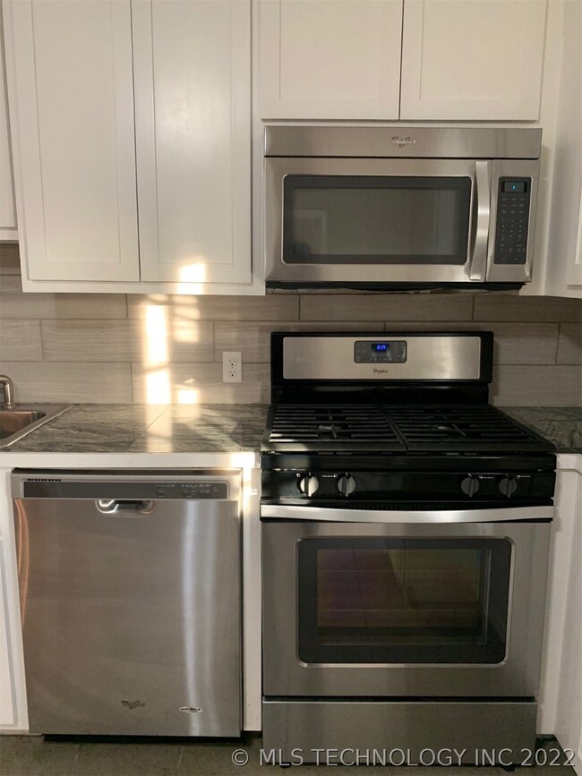 713 W Norman St, Broken Arrow, OK 74012 - photo 3