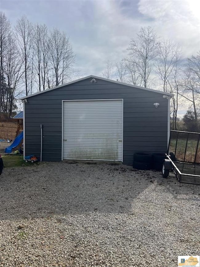2588 Radio Station Rd, Tompkinsville, KY 42167 - photo 2