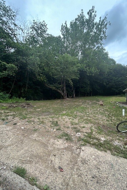 132 Baker St unit 134, Aliquippa, PA 15001 - photo 2