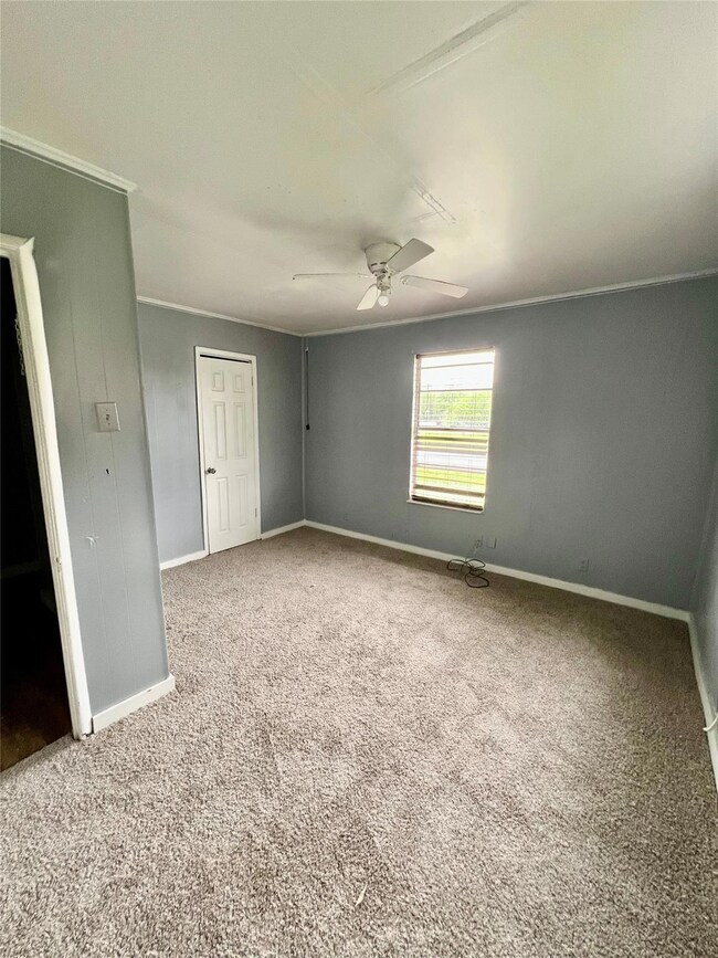 1803 Franklin Ave unit 1805, Bonham, TX 75418 - photo 3