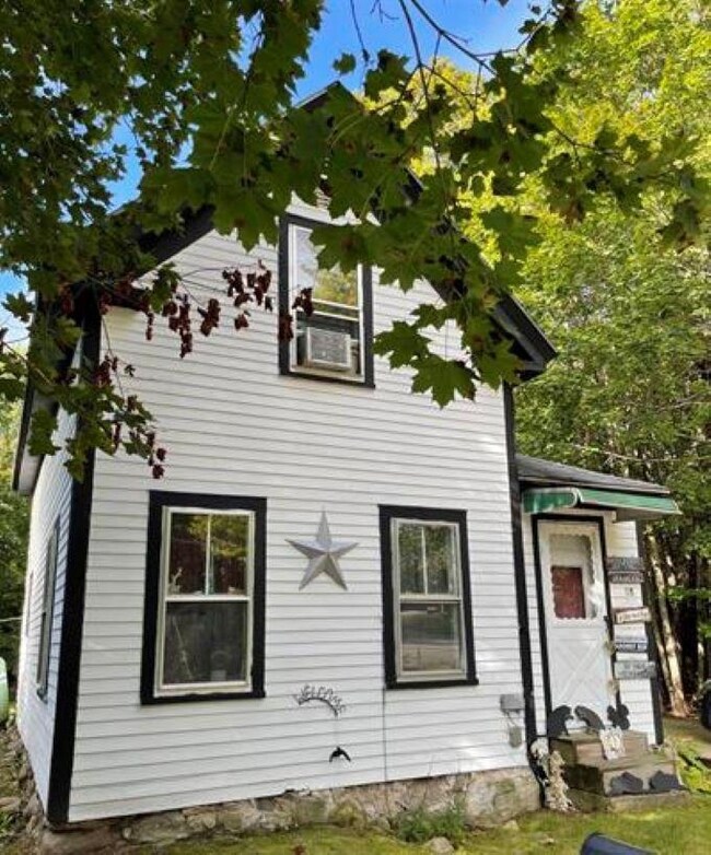 18 Dore St, Center Ossipee, NH 03814 - photo 7