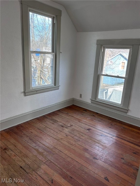 213 George St, Elyria, OH 44035 - photo 2