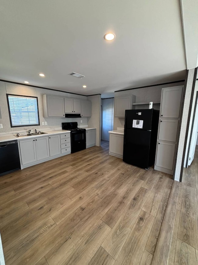 5291 Collins Rd unit 132, Jacksonville, FL 32244 - photo 2