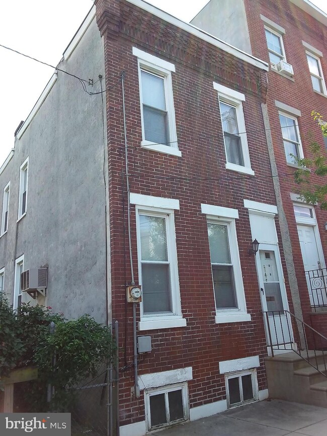 746 New St, Camden, NJ 08103 - photo 4