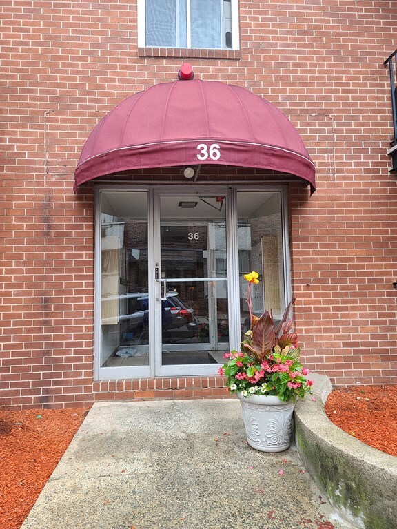 36 Bellvista Rd unit 45, Brighton, MA 02135 - photo 3