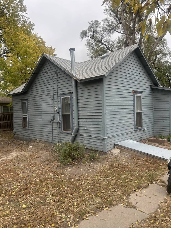 712 Broadway, Goodland, KS 67735 - photo 7