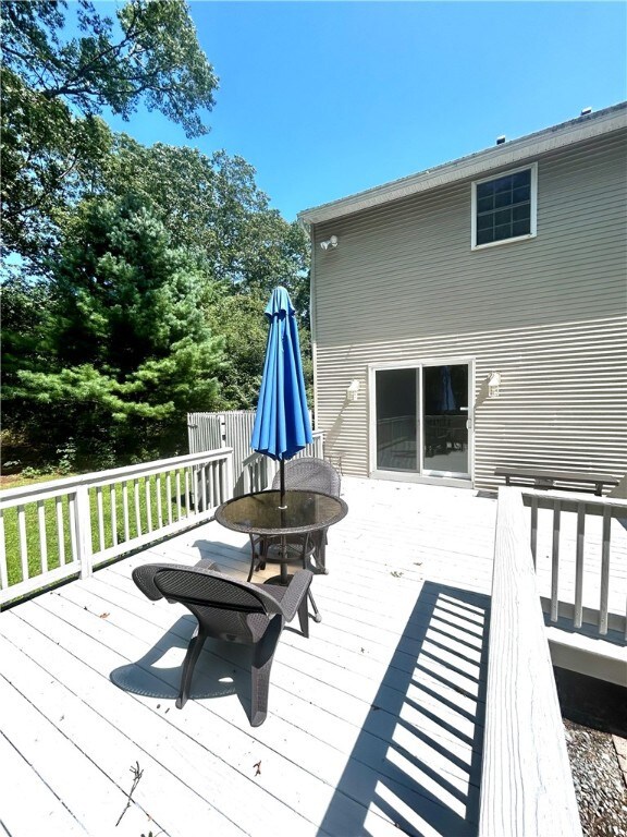 16 Klondike Rd, Charlestown, RI 02813 - photo 5