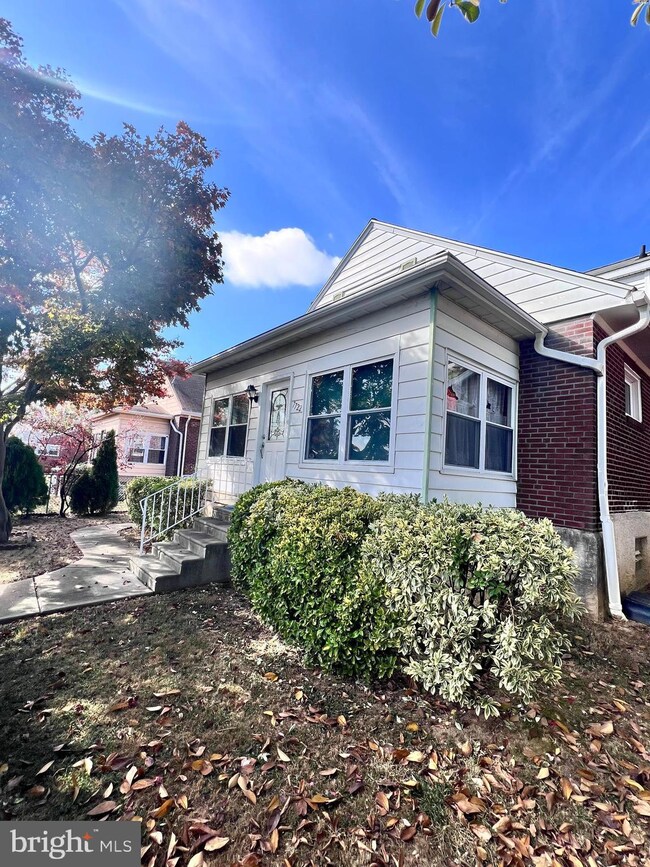 7822-24 Frontenac St, Philadelphia, PA 19111 - photo 6