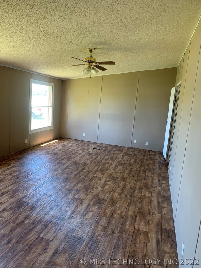 3290 Alt 75, Mounds, OK 74047 - photo 7