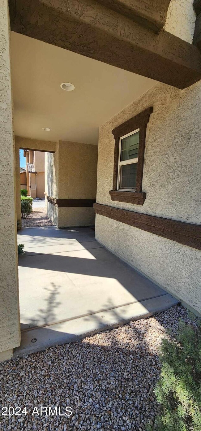 260 N Scott Dr, Chandler, AZ 85225 - photo 2