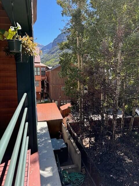 Fall Line 208 Deck 2