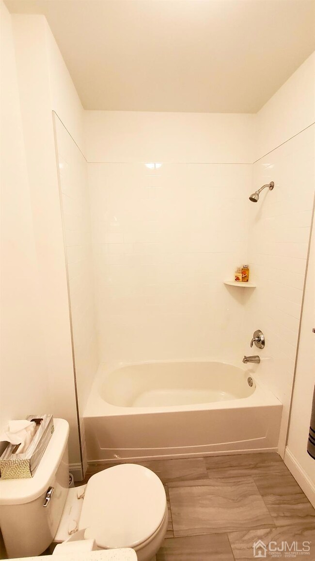 165 Beech St, Fords, NJ 08863 - photo 7