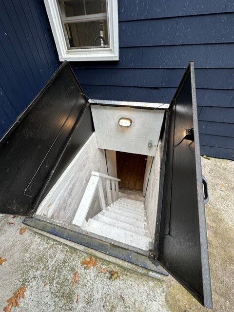 1644 Mendon Rd, Woonsocket, RI 02895 - photo 5