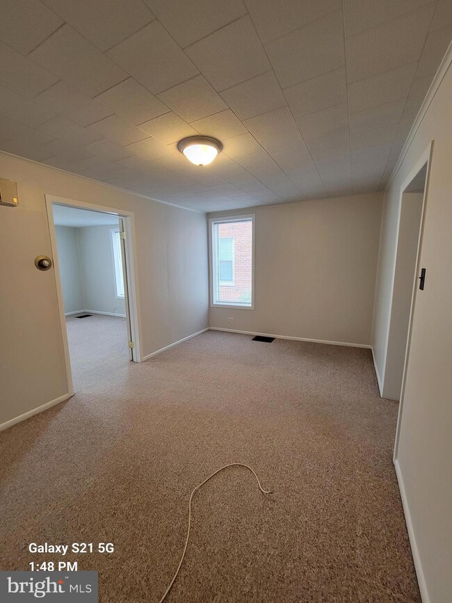233 E Main St unit . 1, Waynesboro, PA 17268 - photo 3