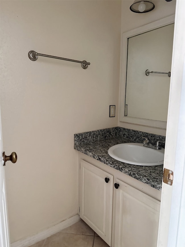 Half-Bathroom 1st floor