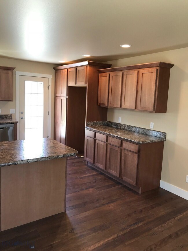 Kitchen. Photo of similar home.