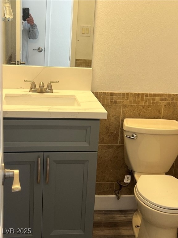 158 Greenbriar Townhouse Way, Las Vegas, NV 89121 - photo 2