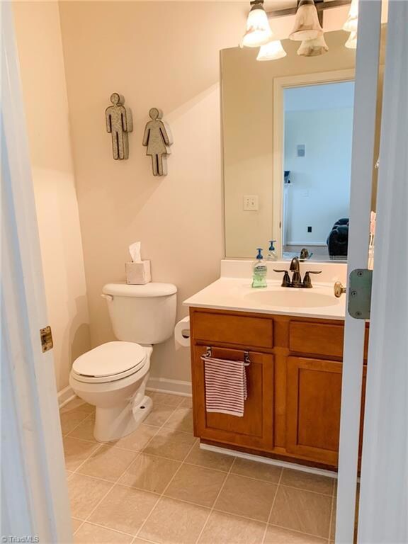 Downstairs half bath