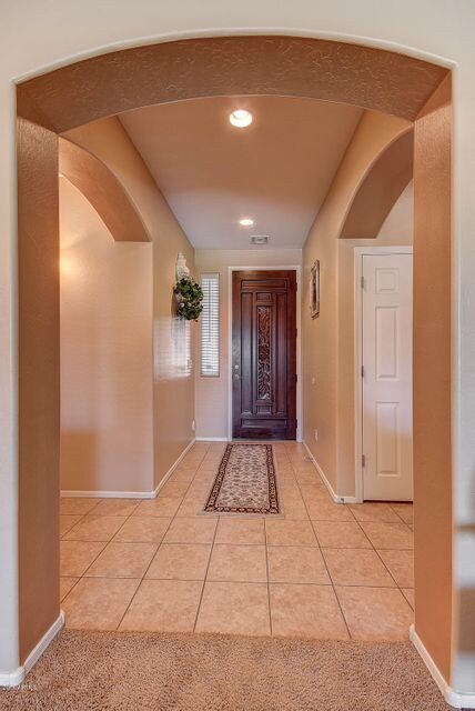 Front Entrance/Foyer