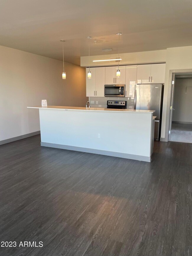 425 W Osborn Rd unit 219, Phoenix, AZ 85013 - photo 7