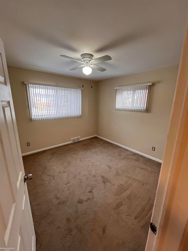 22016 Barton St, Saint Clair Shores, MI 48081 - photo 5