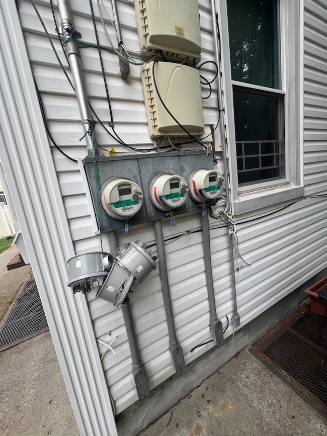 163 Bement Ave, Staten Island, NY 10310 - photo 6