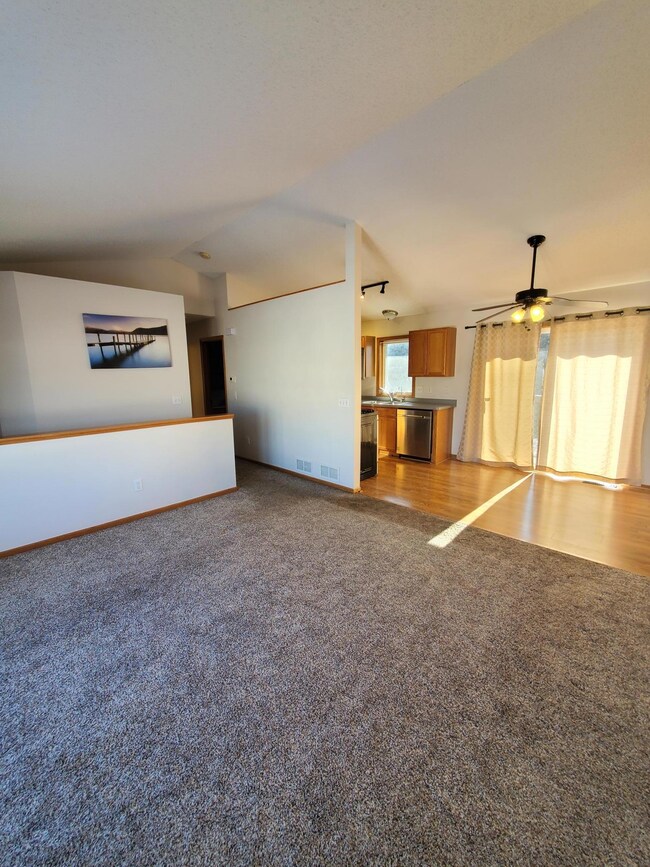 1852 Downing Ave, Shakopee, MN 55379 - photo 6