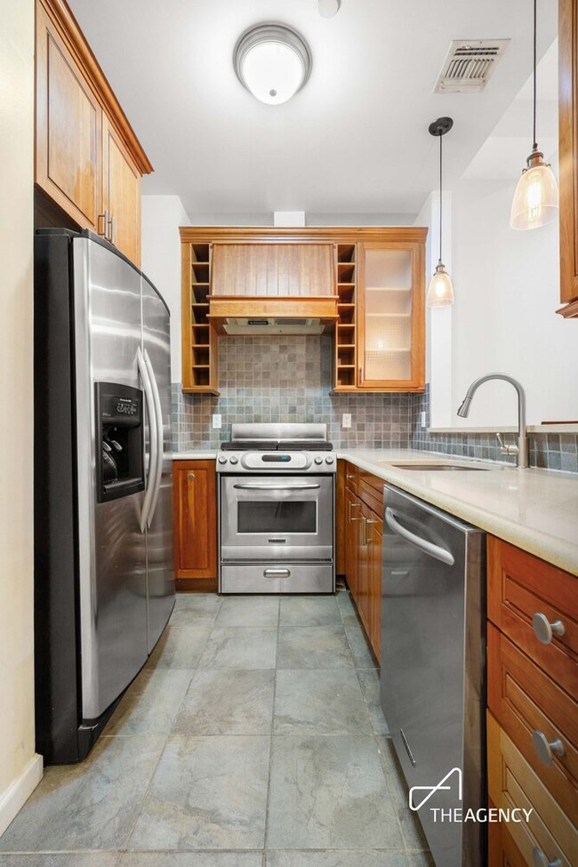 7 W 131st St unit A2, New York, NY 10037 - photo 5