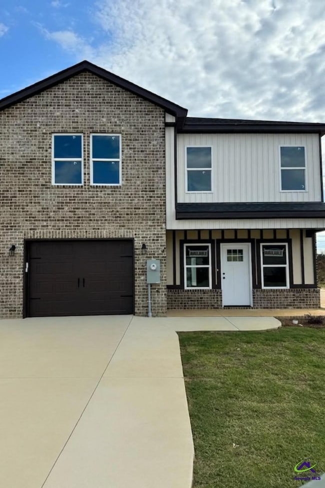 240 Beau Claire Cir, Byron, GA 31008 - photo 2