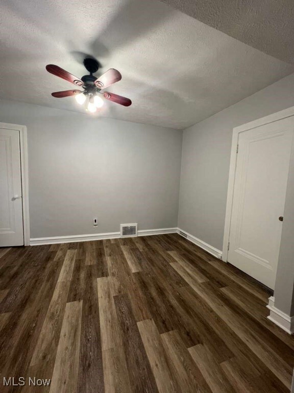 3536 Daleford Rd unit 2, Cleveland, OH 44120 - photo 2