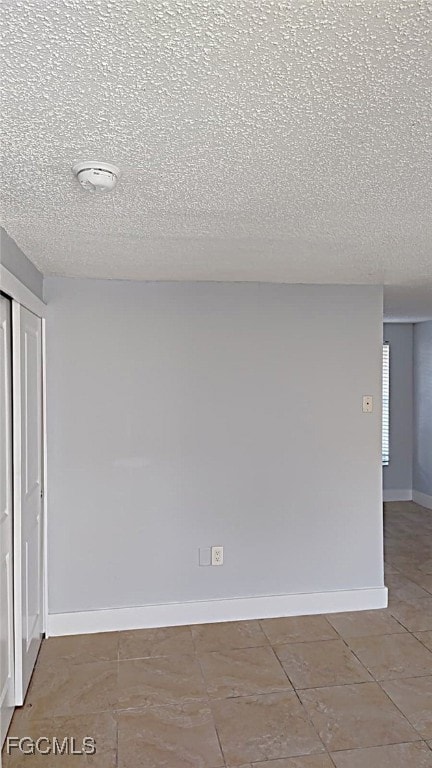 5439 Sago Ave, Fort Myers, FL 33907 - photo 7