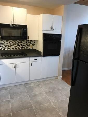 21 Wingate St unit 505, Haverhill, MA 01832 - photo 3