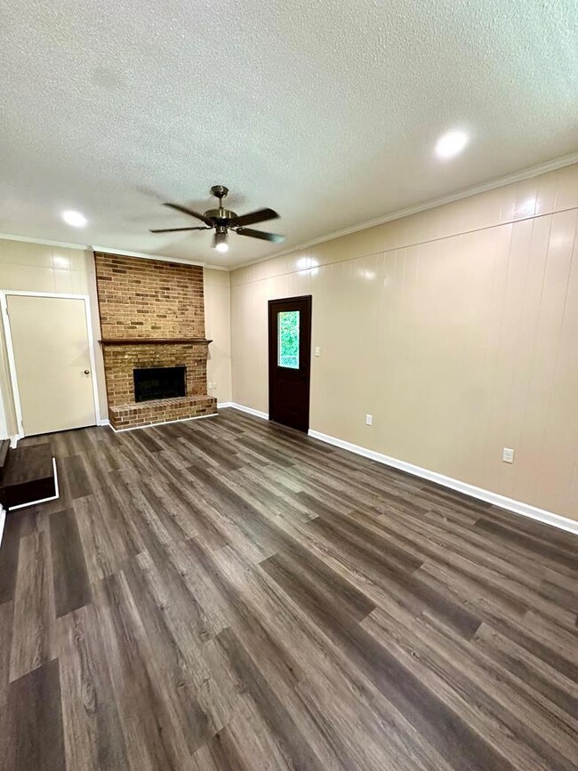 1510 Pearl Ave, Albany, GA 31707 - photo 7