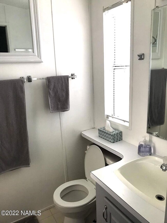 2nd BR bath 2