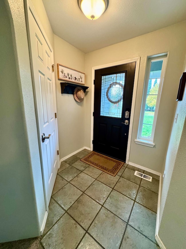 197 Jo Creek Place, Merlin, OR 97532 - photo 3