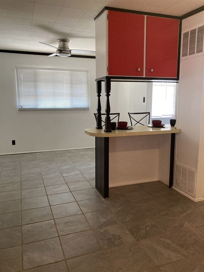 1905 Dewey Ln, Alamogordo, NM 88310 - photo 4