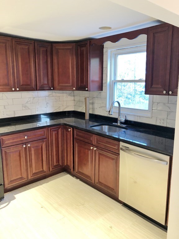 32 Keyes St unit 1, Quincy, MA 02169 - photo 6