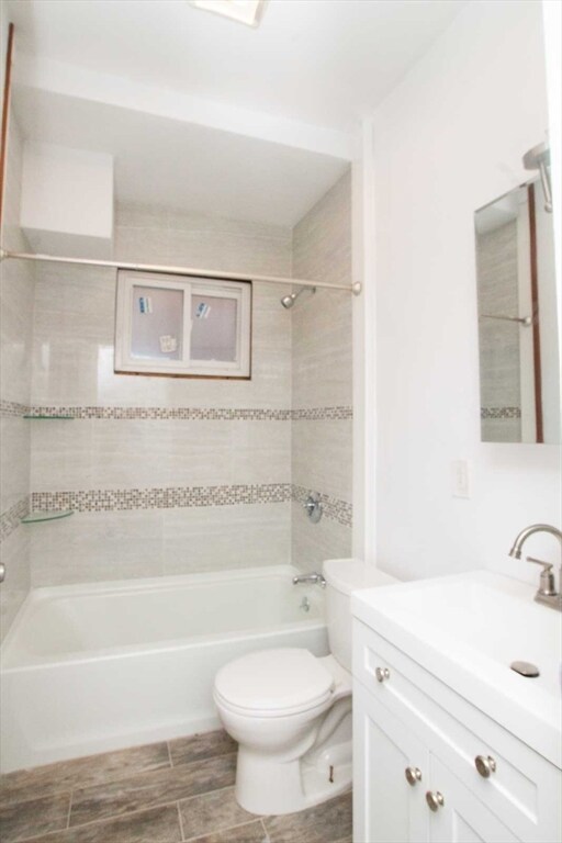 11 Johnson Terrace unit 1, Dorchester Center, MA 02124 - photo 4