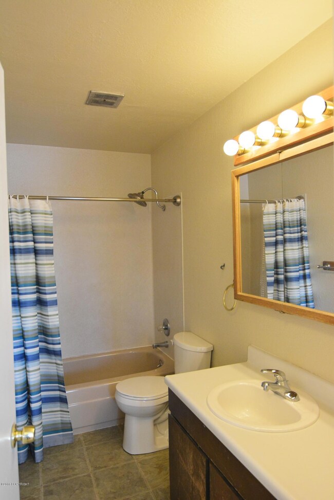 4822 Kupreanof St, Anchorage, AK 99507 - photo 7