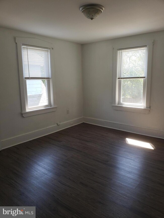 406 W Broad St unit 2, Palmyra, NJ 08065 - photo 7