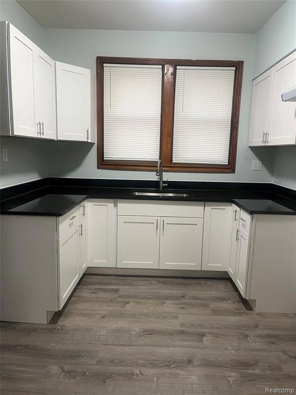 7423 Kipling St, Detroit, MI 48206 - photo 6