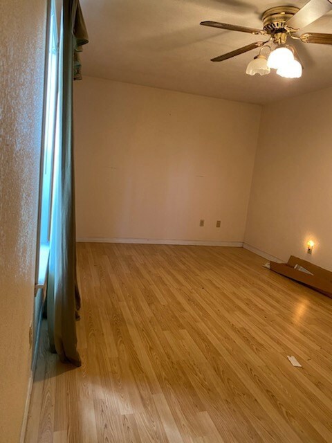 1157 Johnny Forrest Dr, Summit, MS 39666 - photo 7